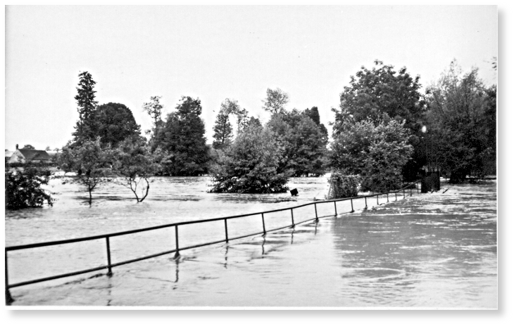 Le Bief inondé