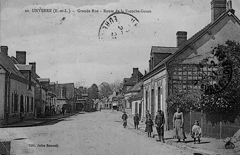 Unverre - Les moulins, Grande rue. Unverre - Les moulins, Grande rue.