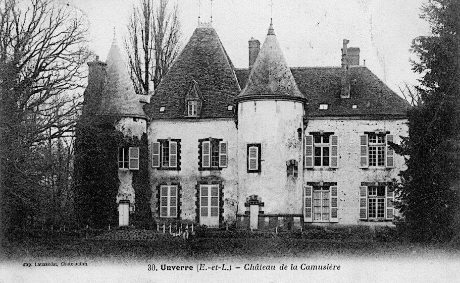 Unverre : Chateau de la Camusière. Unverre : Chateau de la Camusière.