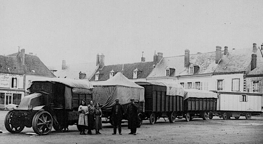 Arrivée du convoi du bal Aupet Arrivée du convoi du bal Aupet